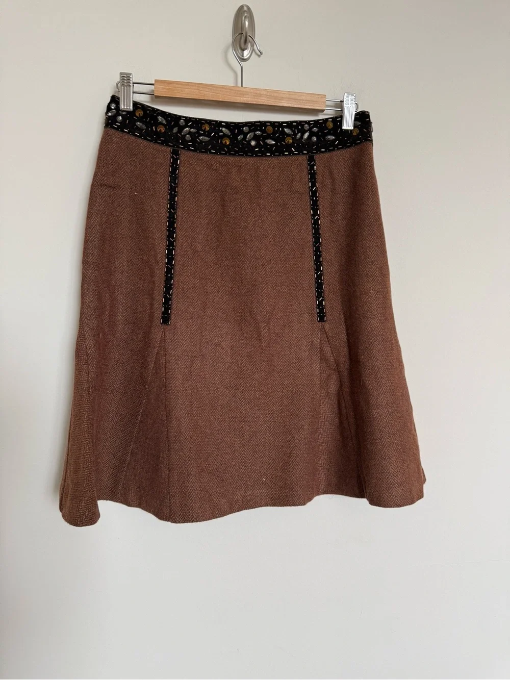 City DKNY Brown Wool Blend Skirt Beaded Waist Career Chic Size 4 Classic - Picture 2 of 13